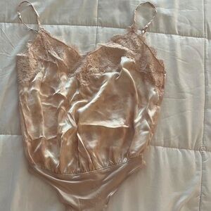 Abercrombie Light Pink Bodysuit Size Small